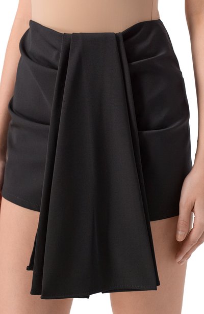 Шерстяные шорты GIUSEPPE DI MORABITO черного цвета по цене 48250 руб., арт. 05FWPA135 05327B, фото 5 Шерстяные шорты GIUSEPPE DI MORABITO, арт. 05FWPA135 05327B, фото 5