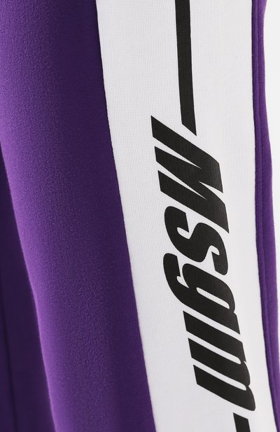 Хлопковые джоггеры MSGM фиолетового цвета по цене 26200 руб., арт. 2841MDP65 207299, фото 5 Хлопковые джоггеры MSGM, арт. 2841MDP65 207299, фото 5