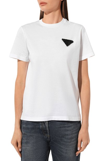 Хлопковая футболка PRADA белого цвета по цене 95000 руб., арт. 35838R-1Z5O-F0009-162, фото 3 Хлопковая футболка PRADA, арт. 35838R-1Z5O-F0009-162, фото 3