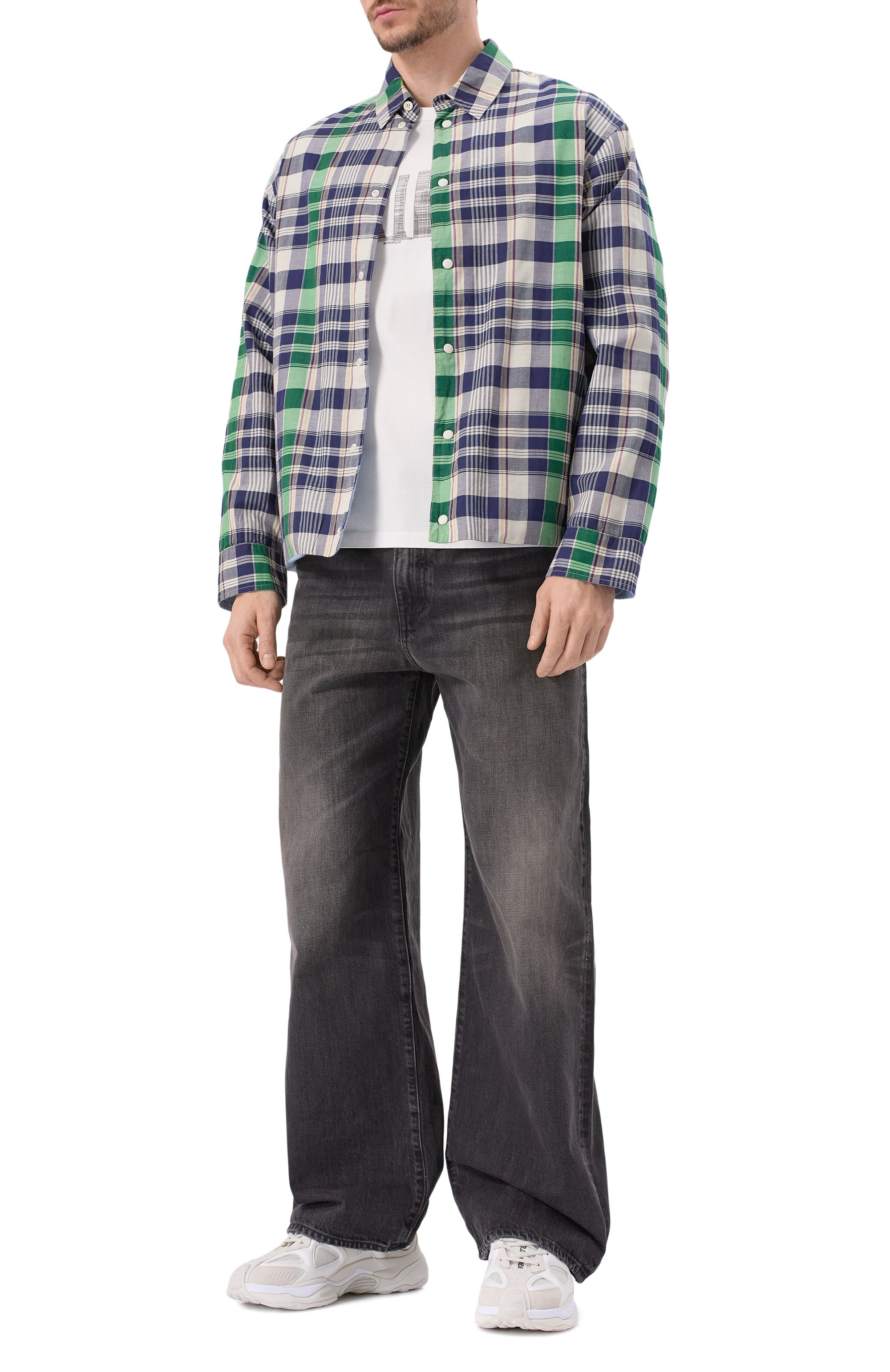 Хлопковая футболка C.P. COMPANY белого цвета по цене 18500 руб., арт. 18CLTS048A006370W, фото 2 Хлопковая футболка C.P. COMPANY, арт. 18CLTS048A006370W, фото 2