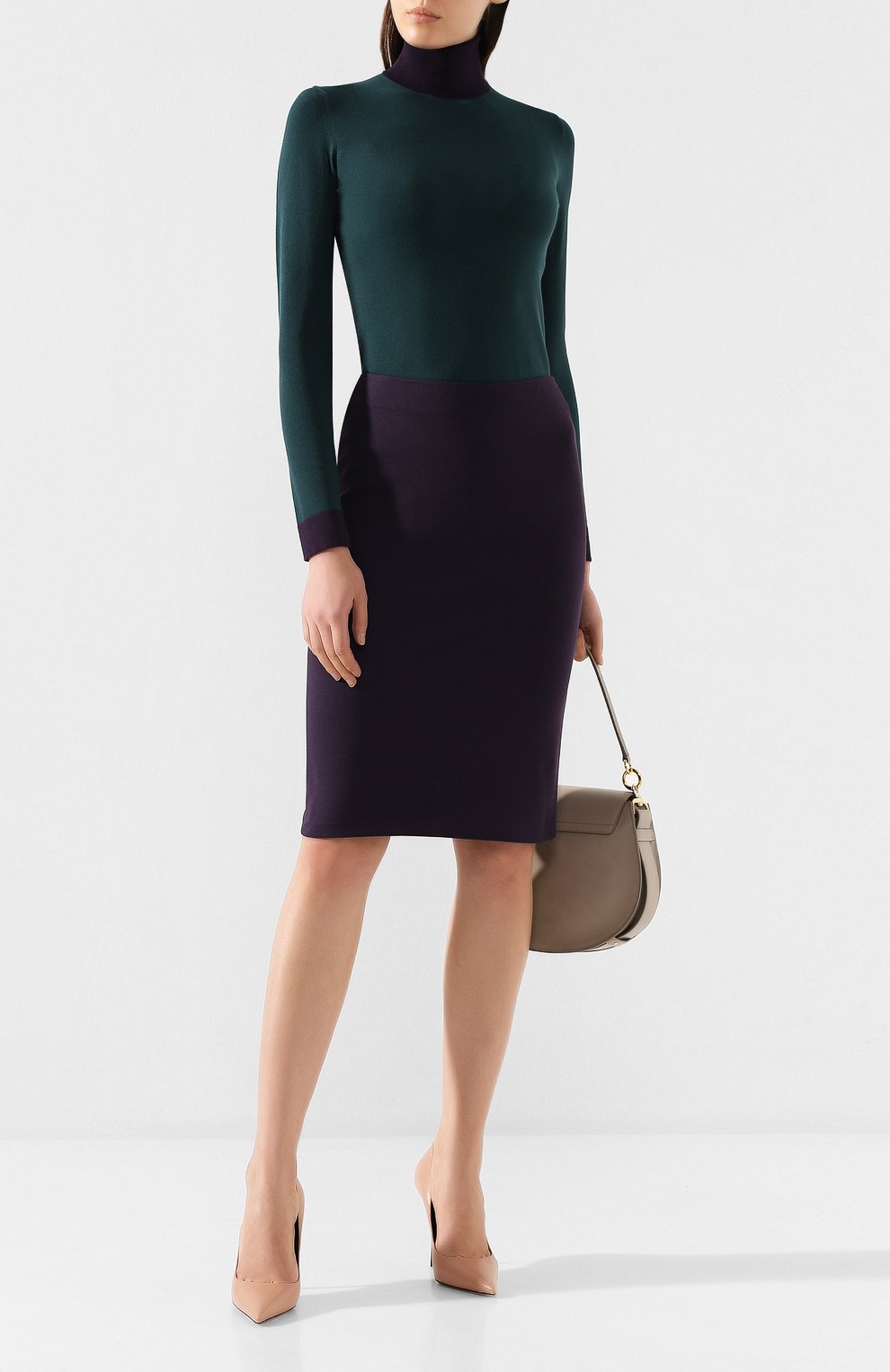 Юбка из вискозы EMPORIO ARMANI фиолетового цвета по цене 24100 руб., арт. 8N2N6A/2JFAZ, фото 2 Юбка из вискозы EMPORIO ARMANI, арт. 8N2N6A/2JFAZ, фото 2