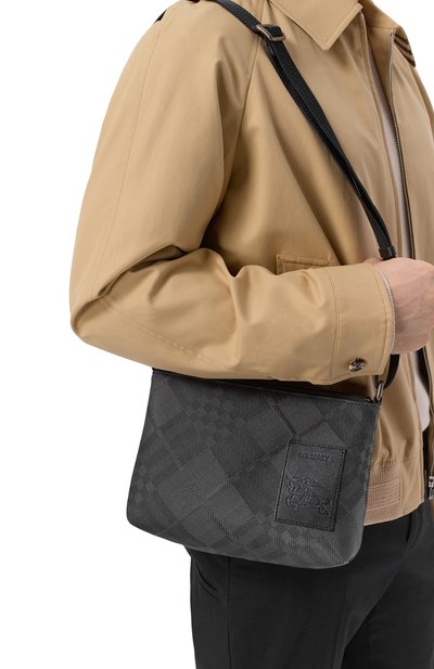 Сумка chester BURBERRY черного цвета по цене 146500 руб., арт. 8119588, фото 2 Сумка chester BURBERRY, арт. 8119588, фото 2