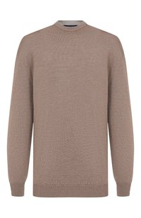 Светло-бежевый