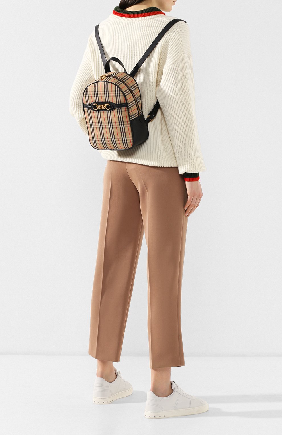 Текстильный рюкзак BURBERRY бежевого цвета по цене 120500 руб., арт. 8004653, фото 2 Текстильный рюкзак BURBERRY, арт. 8004653, фото 2