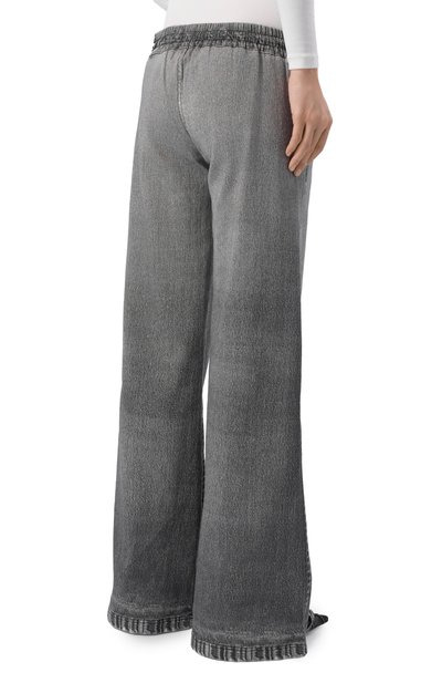 Джинсы DIESEL серого цвета по цене 36450 руб., арт. A16586/068US, фото 4 Джинсы DIESEL, арт. A16586/068US, фото 4