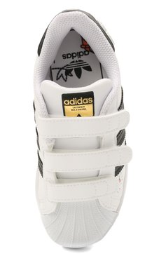 Детские кеды superstar ADIDAS ORIGINALS белого цвета, арт. FZ0615 | Фото 4 (Девочки Кросс-КТ: Обувь-низкие; Региональные ограничения белый список (Axapta Mercury): RU; Материал внутренний: Текстиль; Кросс-КТ: велькро)