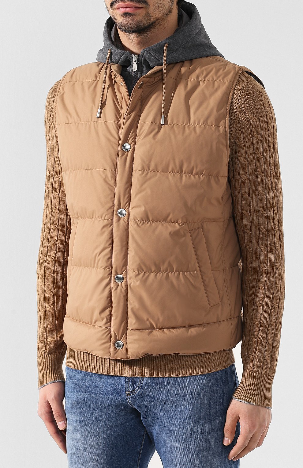 Пуховый жилет BRUNELLO CUCINELLI бежевого цвета по цене 335000 руб., арт. MM4593881G, фото 3 Пуховый жилет BRUNELLO CUCINELLI, арт. MM4593881G, фото 3