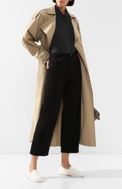 Кожаные слипоны BOTTEGA VENETA белого цвета по цене 79950 руб., арт. 608949/VT031, фото 2 Кожаные слипоны BOTTEGA VENETA, арт. 608949/VT031, фото 2