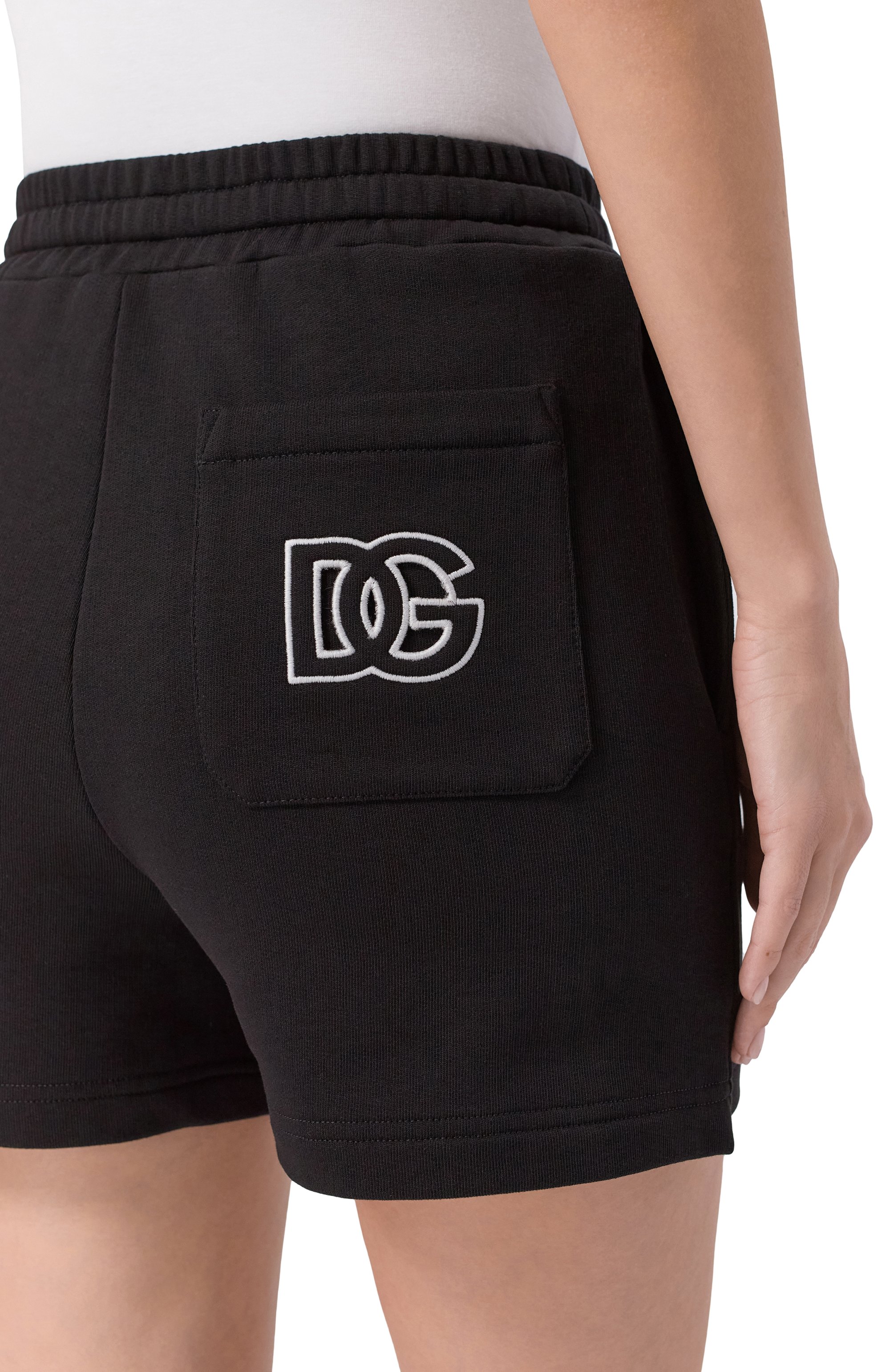 Хлопковые шорты DOLCE & GABBANA черного цвета по цене 62700 руб., арт. FTC90Z/GDC9Z, фото 5 Хлопковые шорты DOLCE & GABBANA, арт. FTC90Z/GDC9Z, фото 5