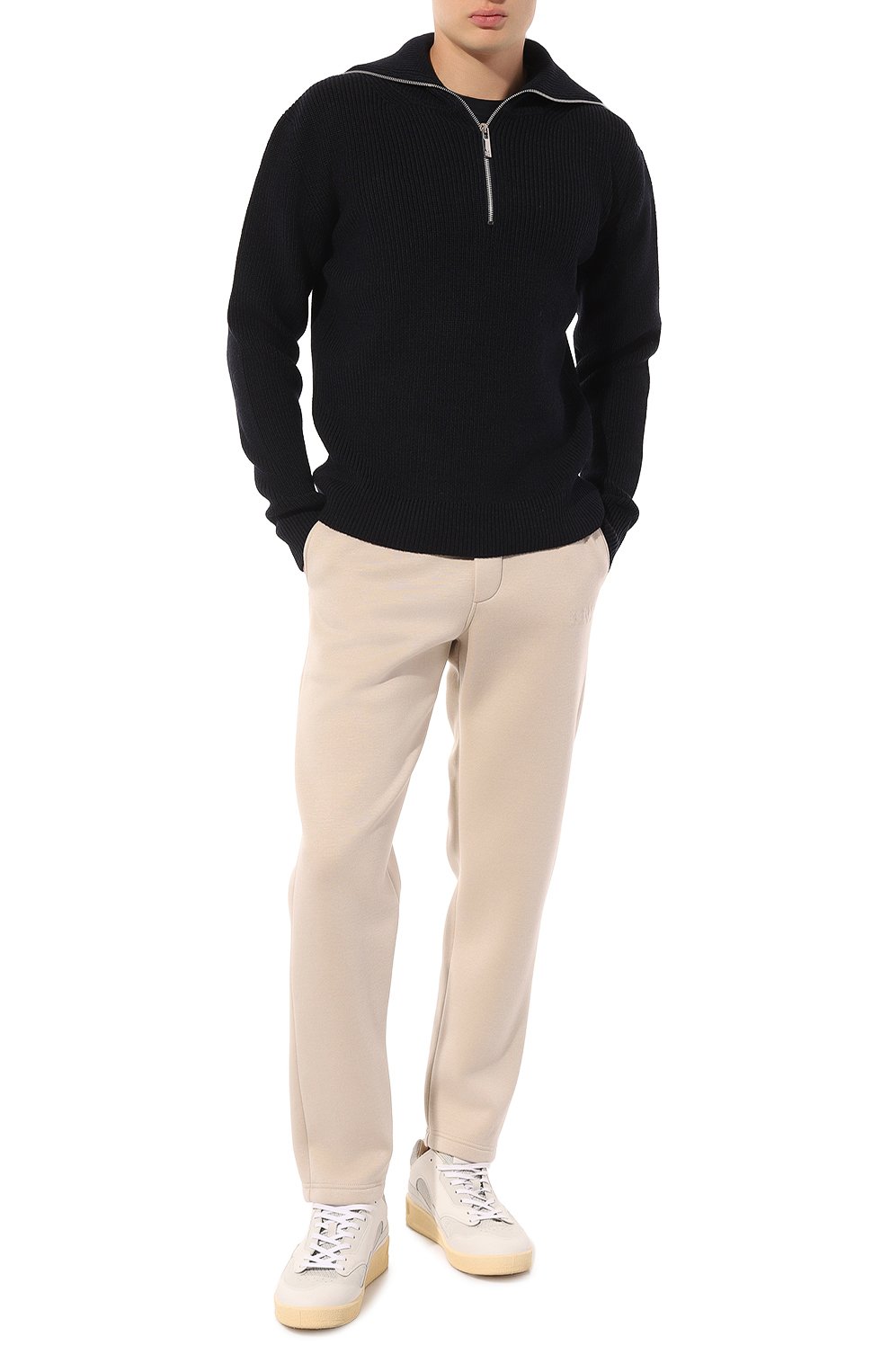 Брюки из вискозы KITON светло-бежевого цвета по цене 83650 руб., арт. UMM0429, фото 2 Брюки из вискозы KITON, арт. UMM0429, фото 2