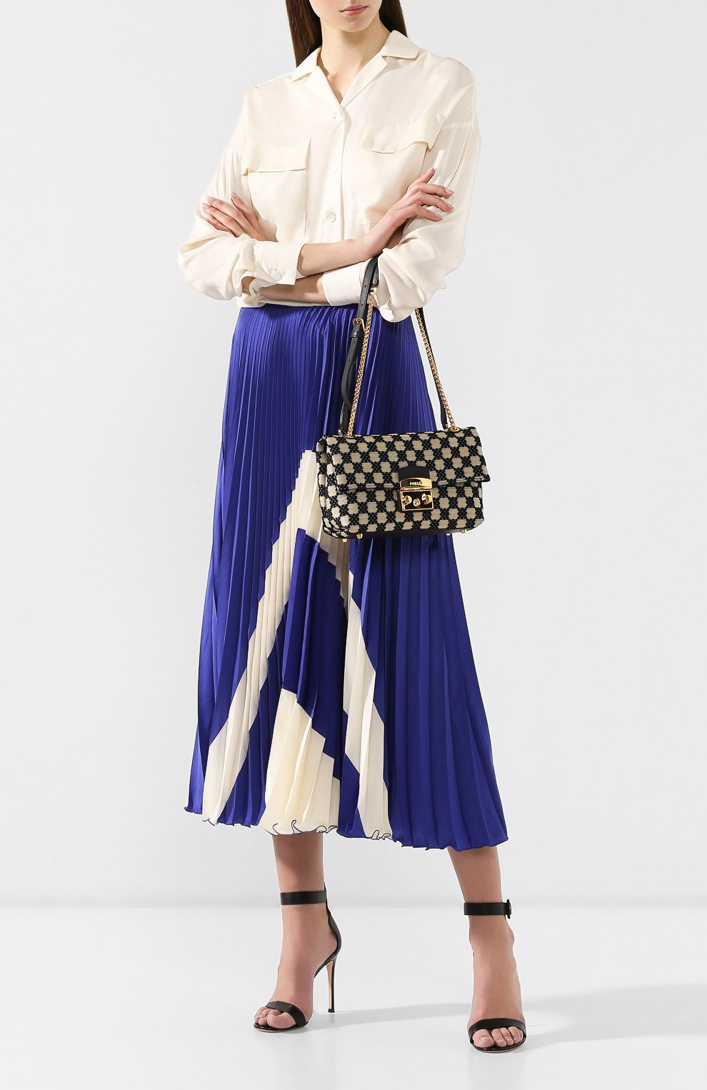 Сумка metropolis nuvola FURLA черного цвета по цене 42900 руб., арт. BVQ7/O01, фото 2 Сумка metropolis nuvola FURLA, арт. BVQ7/O01, фото 2