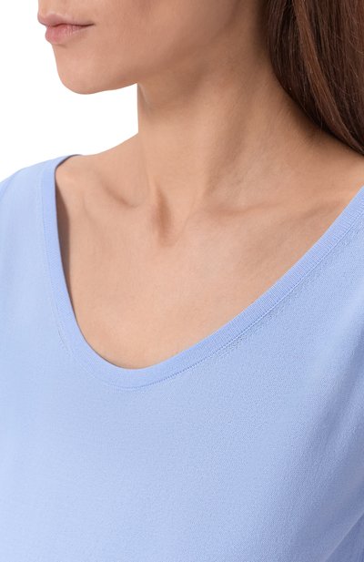 Топ из вискозы PIETRO BRUNELLI голубого цвета по цене 16550 руб., арт. MEG039/VIGCRE, фото 5 Топ из вискозы PIETRO BRUNELLI, арт. MEG039/VIGCRE, фото 5