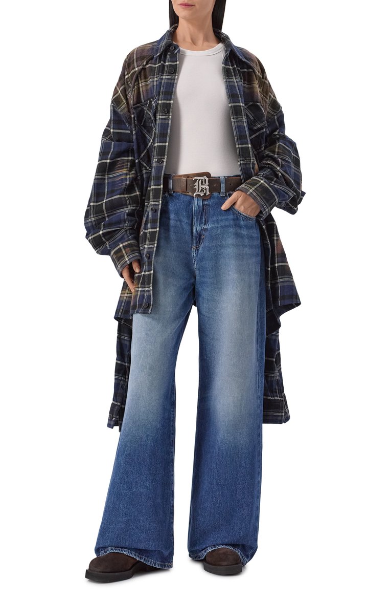 Женские джинсы debby ICON DENIM LA синего цвета, арт. DEBBY/ID8460 | Фото 2 (Длина (брюки, джинсы): Стандартные; Материал внешний: Хлопок, Деним; Кросс-КТ: Деним; Силуэт Ж (брюки и джинсы): Широкие; Детали: Делаве; Стили: Кэжуэл; Автоматизация ТО: Проставлено; Автоматизация состава: Проставлено)