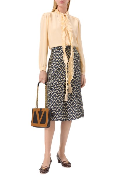 Сумка viva superstar small VALENTINO черного цвета по цене 283000 руб., арт. 6W2B0R14/PTJ, фото 3 Сумка viva superstar small VALENTINO, арт. 6W2B0R14/PTJ, фото 3