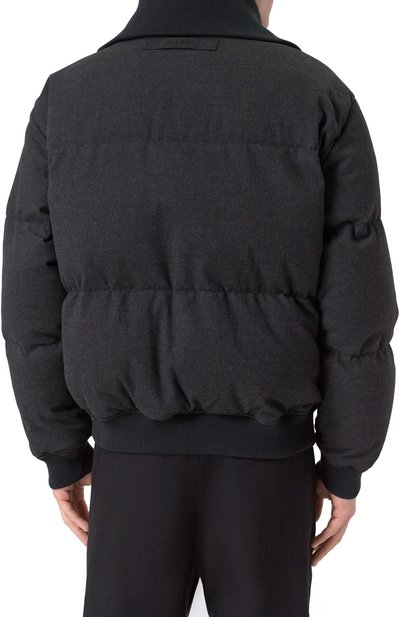 Пуховый бомбер HUGO черного цвета по цене 47950 руб., арт. 50546265, фото 4 Пуховый бомбер HUGO, арт. 50546265, фото 4