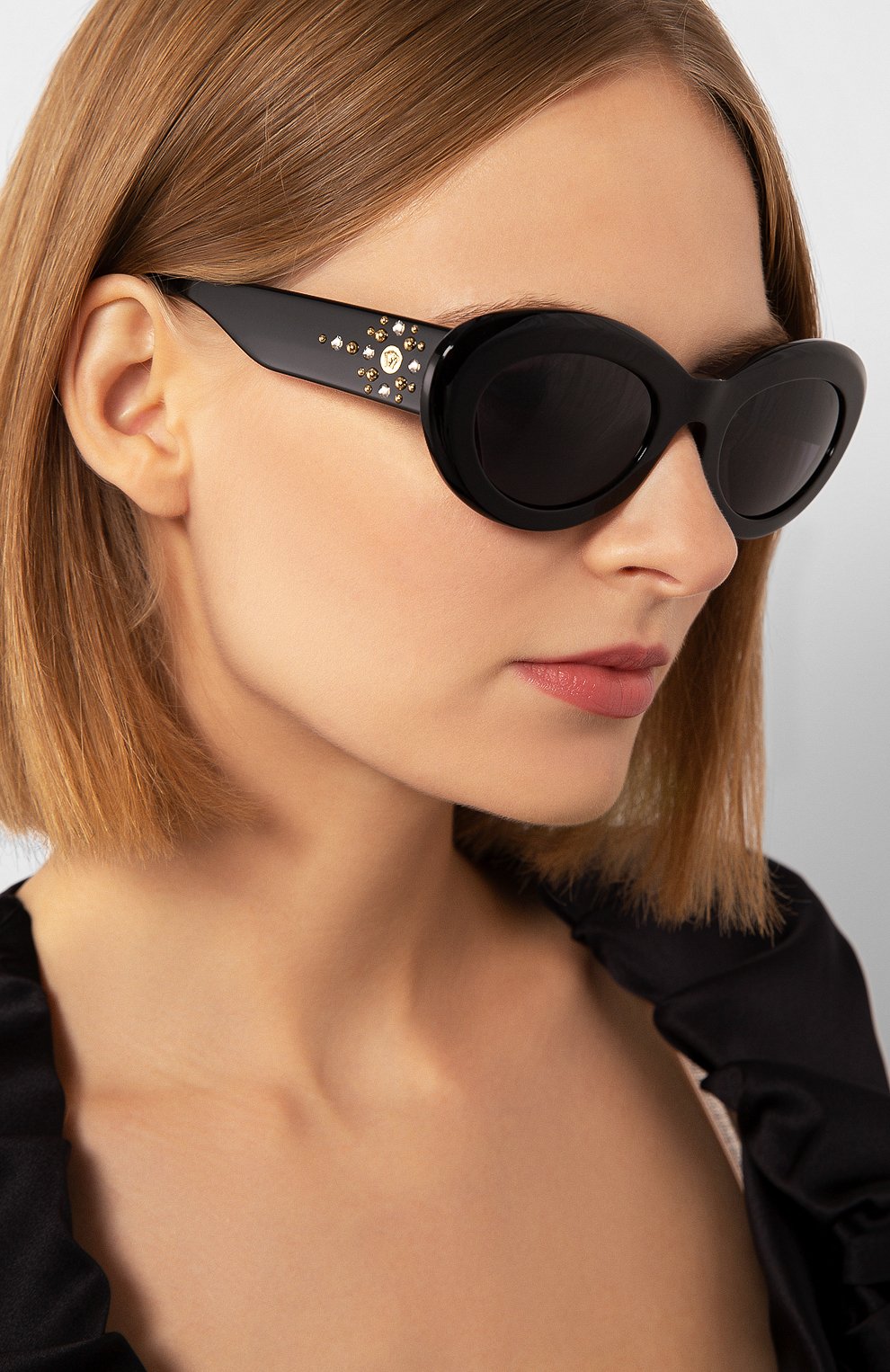 Солнцезащитные очки VERSACE черного цвета по цене 15500 руб., арт. 4355B-GB1/1A, фото 2 Солнцезащитные очки VERSACE, арт. 4355B-GB1/1A, фото 2