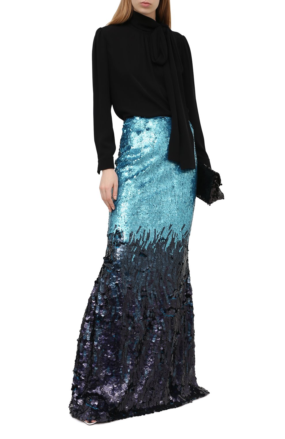 Юбка с пайетками TOM FORD голубого цвета по цене 1045000 руб., арт. GC5553-SDE291, фото 2 Юбка с пайетками TOM FORD, арт. GC5553-SDE291, фото 2