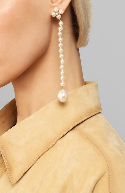 Серьги LOEWE белого цвета по цене 36750 руб., арт. 111.10.430, фото 2 Серьги LOEWE, арт. 111.10.430, фото 2