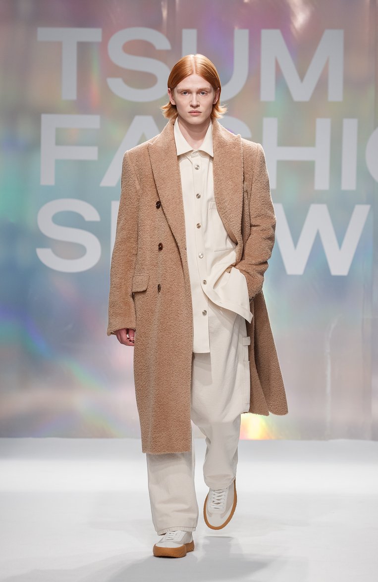 Мужские джинсы MAISON MARGIELA кремового цвета, арт. S50LA0235/M35261 | Фото 7 (Длина (брюки, джинсы): Стандартные; Материал внешний: Хлопок, Деним; Детали: Накладные карманы; Силуэт М (брюки): Широкие; Кросс-КТ: Деним; Стили: Минимализм, Streetwear)