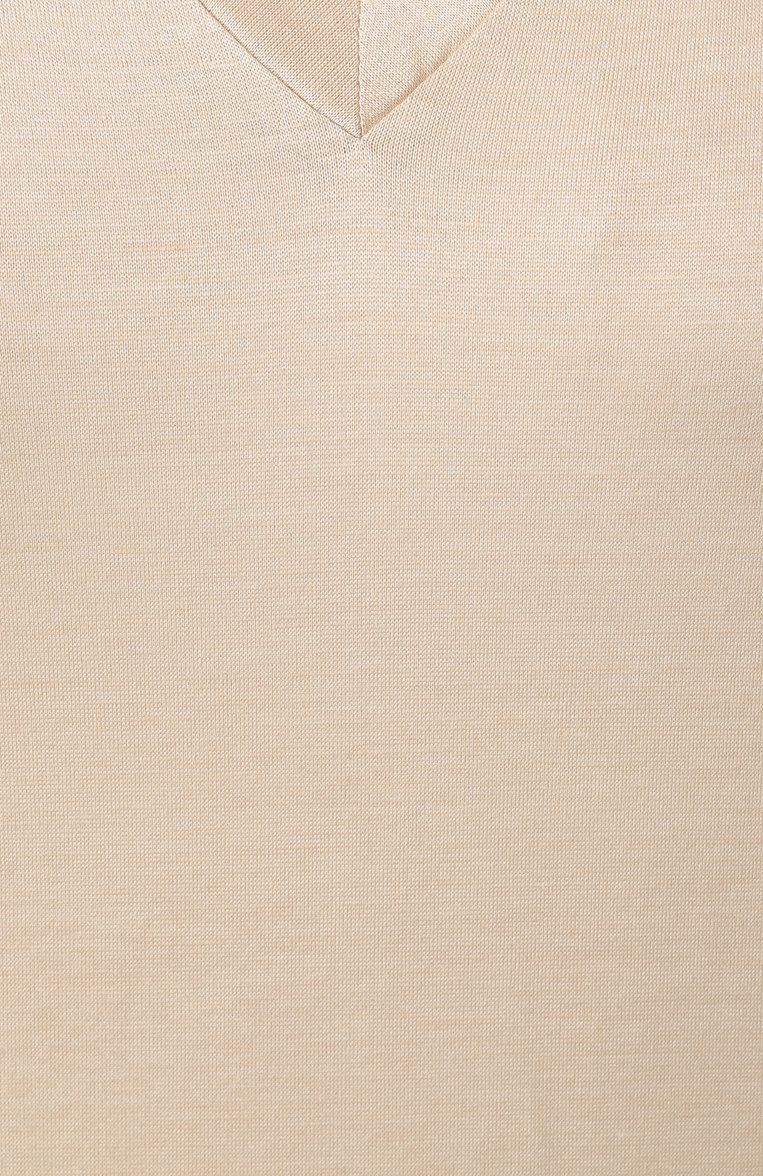 Женская футболка из шелка и хлопка KITON бежевого цвета, арт. D59420K0925F06 | Фото 6 (Материал внешний: Шелк, Хлопок; Рукава: Короткие; Длина (для топов): Стандартные; Принт: Без принта; Стили: Кэжуэл; Женское Кросс-КТ: Футболка-одежда)