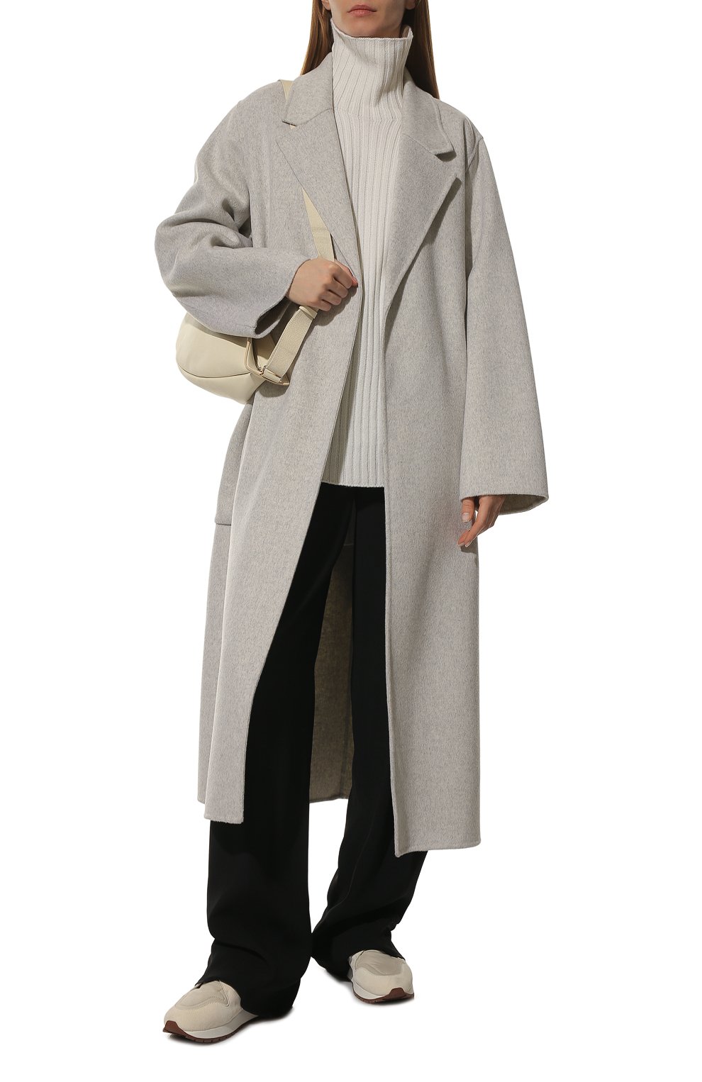 Брюки EMPORIO ARMANI черного цвета по цене 33150 руб., арт. 0NP3DT/02003, фото 2 Брюки EMPORIO ARMANI, арт. 0NP3DT/02003, фото 2
