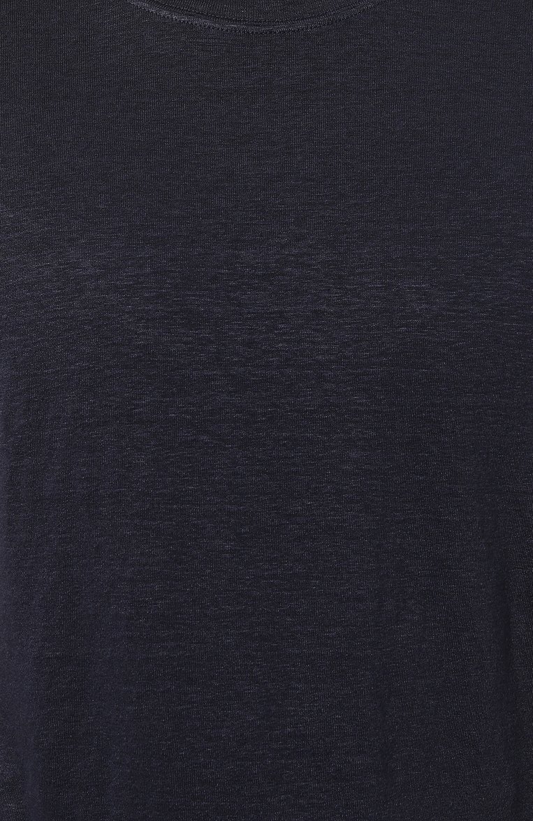 Мужская льняная футболка FEDELI темно-синего цвета, арт. 7UED0151 | Фото 5 (Принт: Без принта; Рукава: Короткие; Длина (для топов): Стандартные; Материал сплава: Проставлено; Материал внешний: Лен; Драгоценные камни: Проставлено; Стили: Кэжуэл)