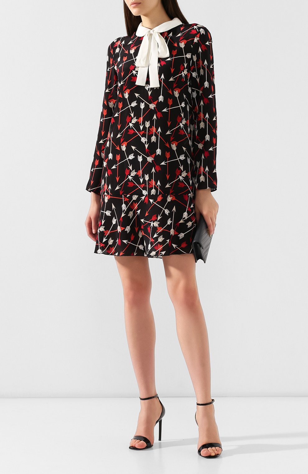 Платье с принтом REDVALENTINO черного цвета по цене 57250 руб., арт. SR3VAF08/4AL, фото 2 Платье с принтом REDVALENTINO, арт. SR3VAF08/4AL, фото 2