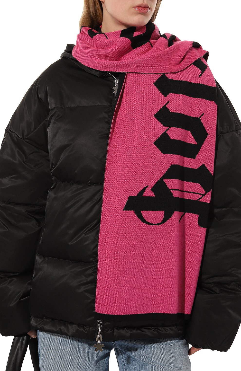 Шарф PALM ANGELS черного цвета по цене 35150 руб., арт. PWMA015F23KNI0011032, фото 3 Шарф PALM ANGELS, арт. PWMA015F23KNI0011032, фото 3