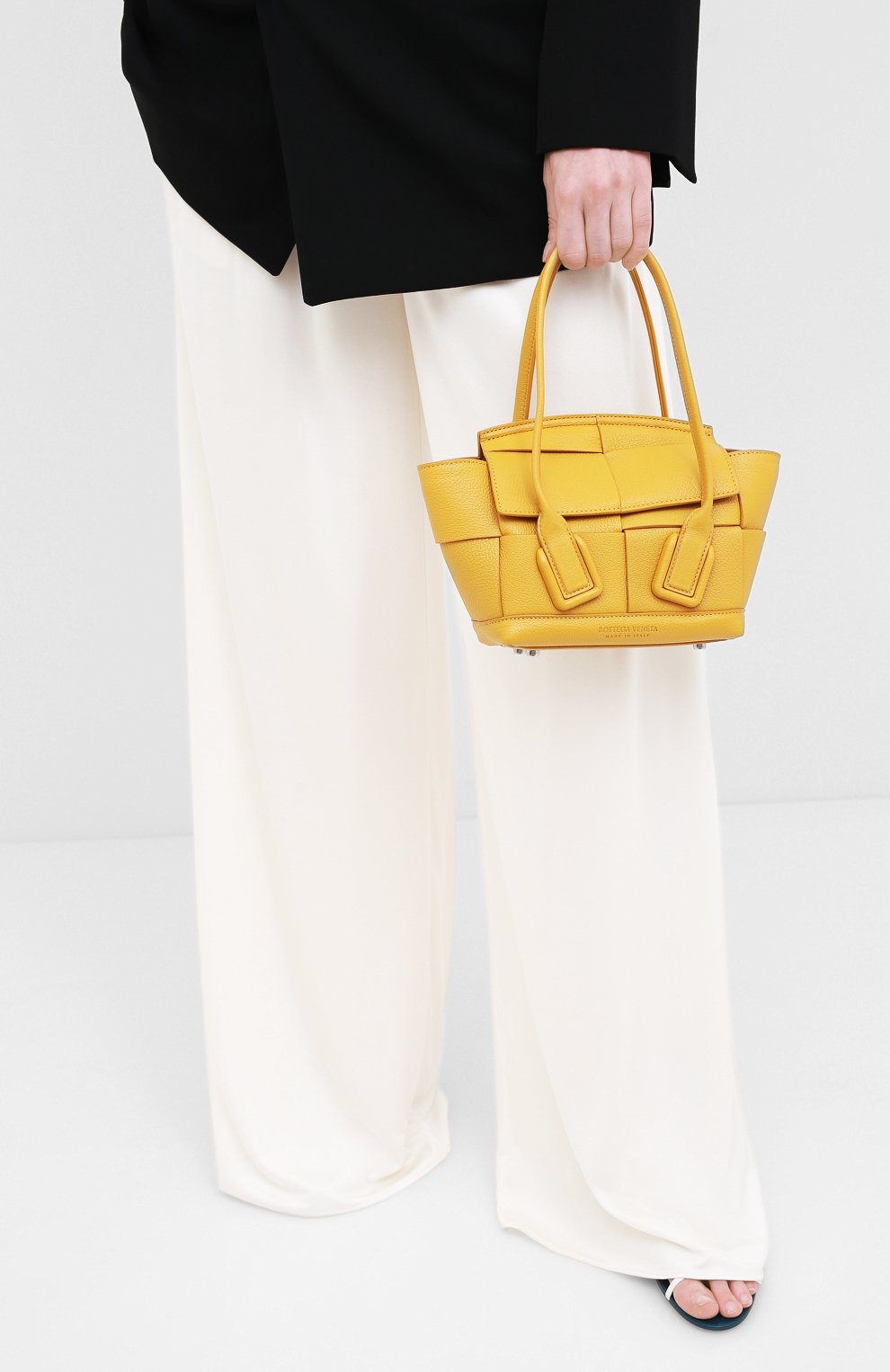 Сумка arco mini BOTTEGA VENETA, арт. 600606/VA981, фото 2