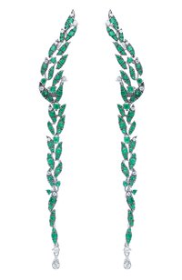 Серьги CASATO бесцветного цвета по цене 877500 руб., арт. ORX998SM/BT-W, фото 1 Серьги CASATO, арт. ORX998SM/BT-W, фото 1