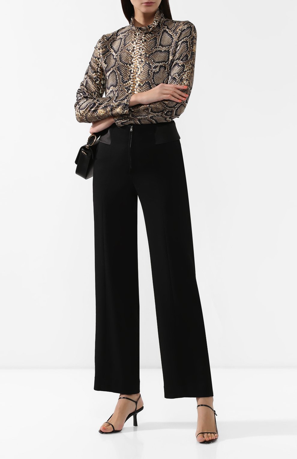 Шерстяные брюки VICTORIA BECKHAM черного цвета по цене 67900 руб., арт. TR TUX 21009B, фото 2 Шерстяные брюки VICTORIA BECKHAM, арт. TR TUX 21009B, фото 2