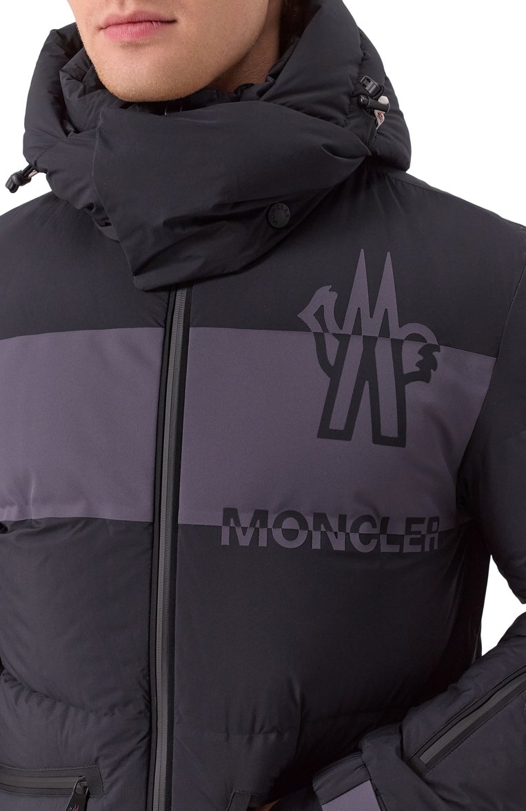Мужская пуховик toss MONCLER GRENOBLE черного цвета, арт. 1A000-15-539X6 | Фото 5 (Материал внешний: Синтетический материал; Рукава: Длинные; Длина (верхняя одежда): Короткие; Материал подклада: Синтетический материал; Кросс-КТ: Пуховик, другое; Стили: Кэжуэл)