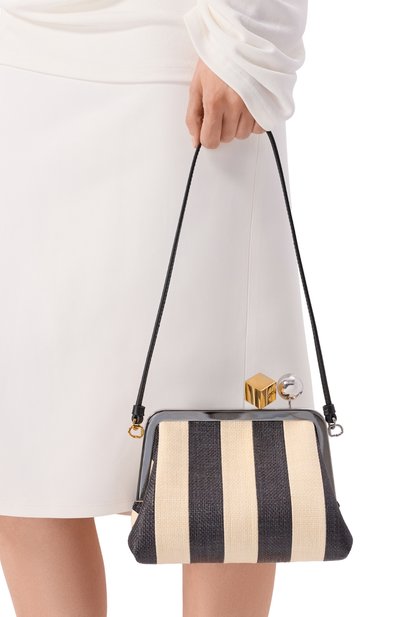 Сумка le berlingot JACQUEMUS черно-белого цвета по цене 146000 руб., арт. 26EBAW00451/AE00076, фото 2 Сумка le berlingot JACQUEMUS, арт. 26EBAW00451/AE00076, фото 2