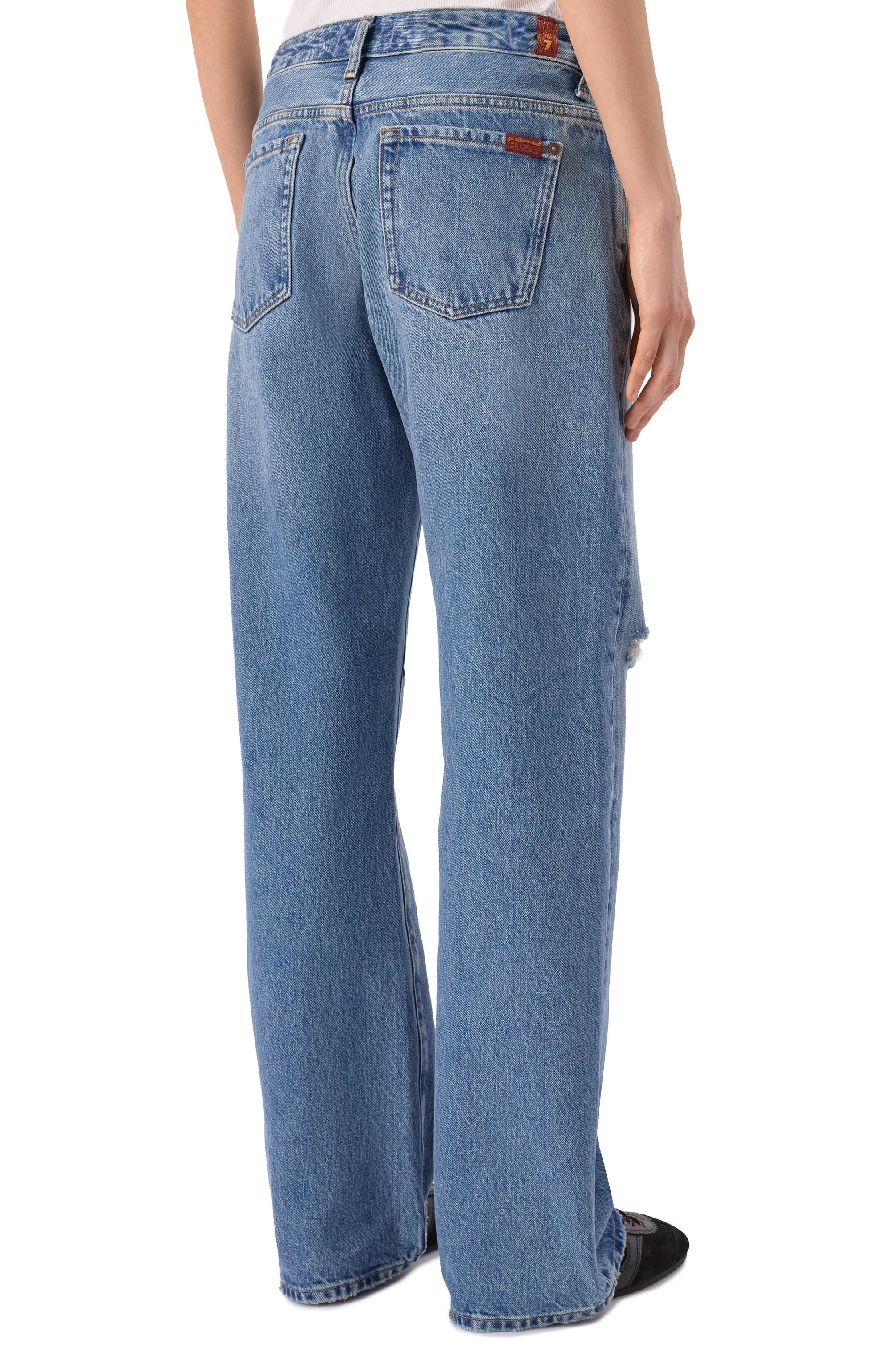 Джинсы low straight 7 FOR ALL MANKIND синего цвета по цене 31550 руб., арт. 7UD7CE35-STW, фото 4 Джинсы low straight 7 FOR ALL MANKIND, арт. 7UD7CE35-STW, фото 4