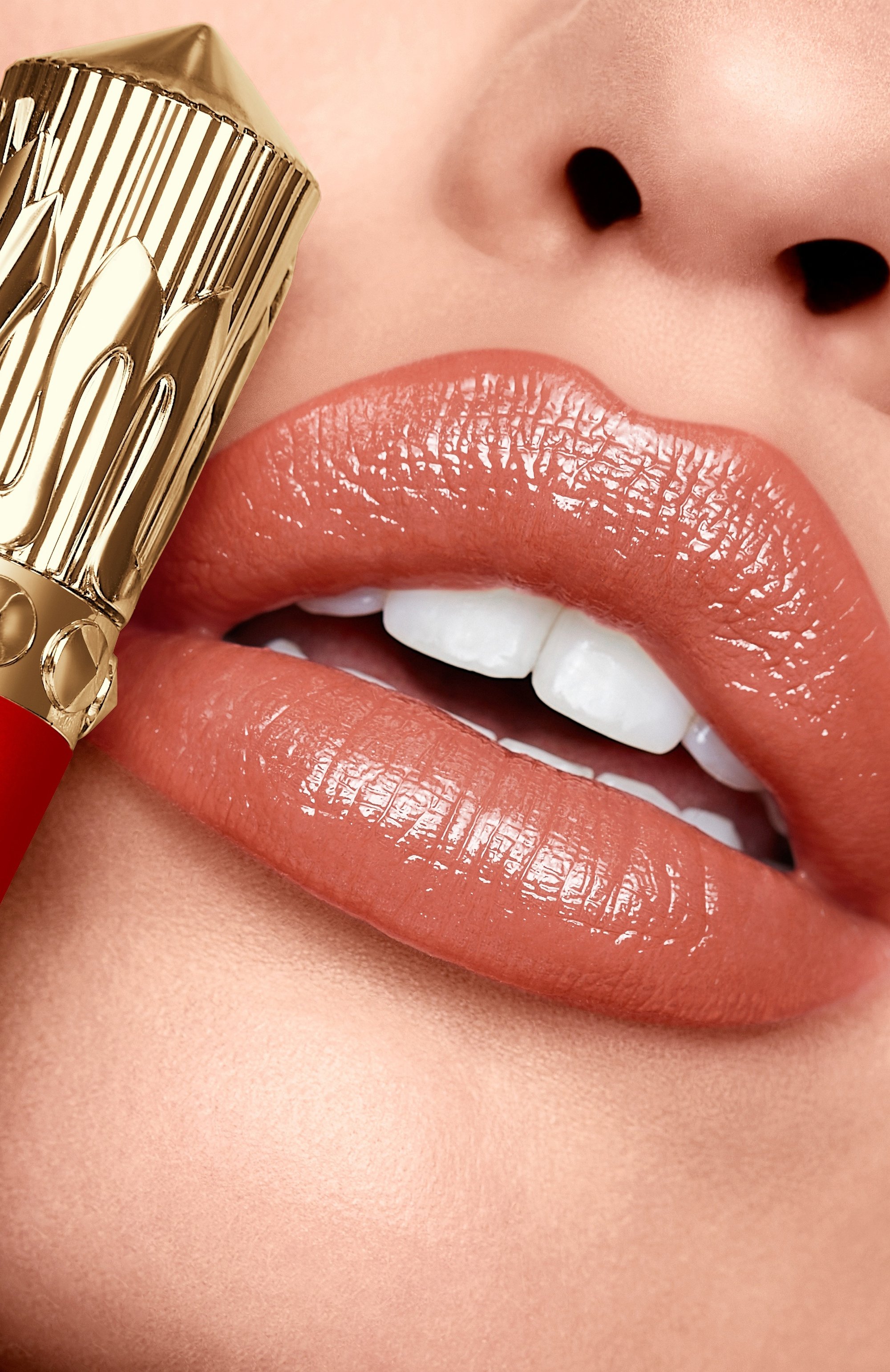 Помада-блеск для губ rouge stiletto glossy shine, оттенок  bare kate 303s (2g) CHRISTIAN LOUBOUTIN, арт. 8435415078108, фото 6