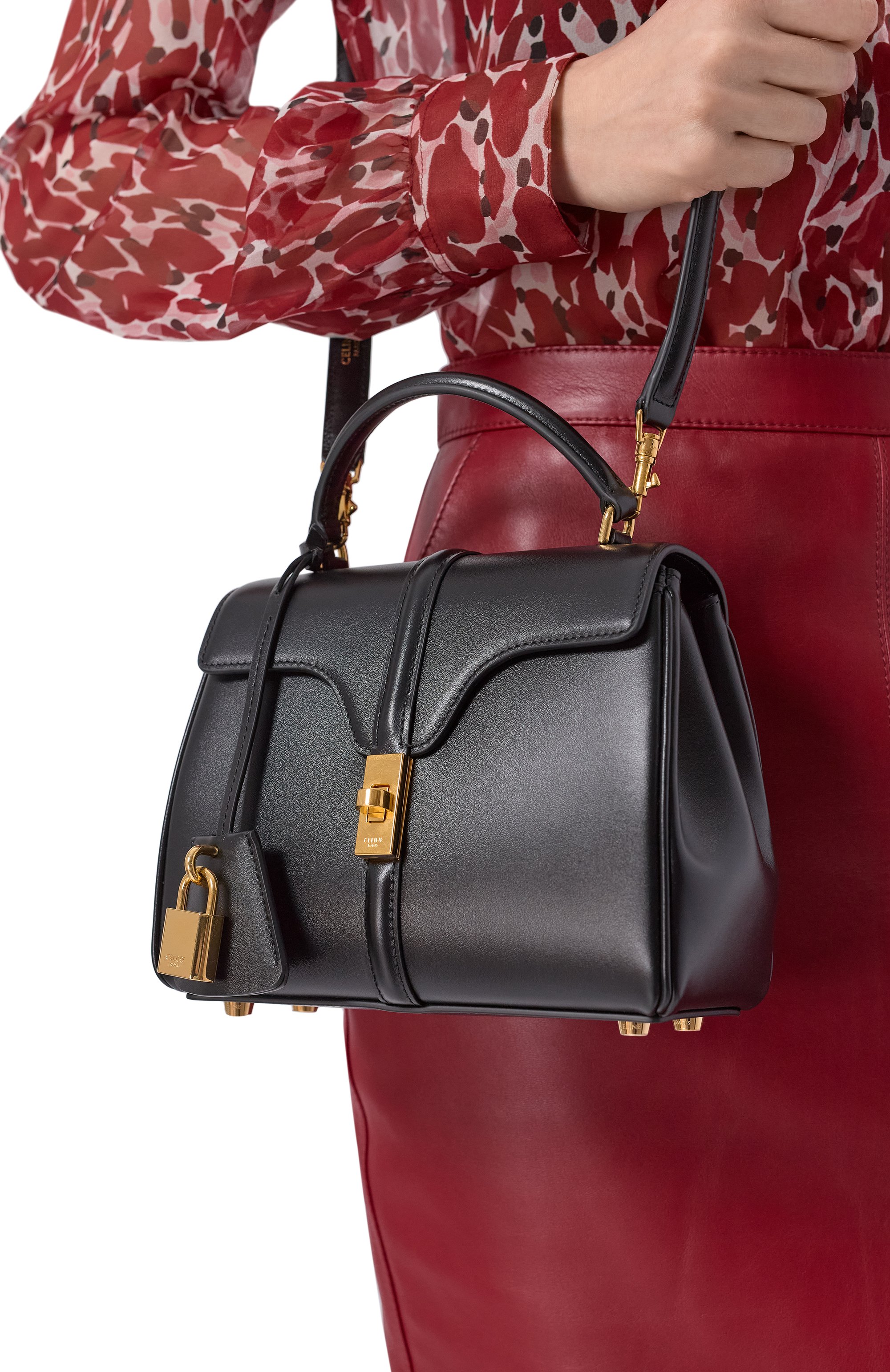 Сумка 16 mini CELINE черного цвета по цене 469500 руб., арт. 123103BEY/38N0, фото 2 Сумка 16 mini CELINE, арт. 123103BEY/38N0, фото 2