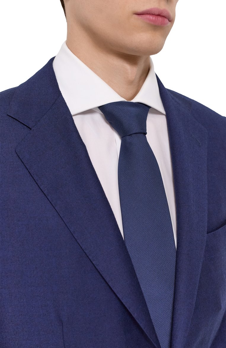 Мужской шелковый галстук CORNELIANI темно-синего цвета, арт. 25U302-2520302 | Фото 2 (Материал: Текстиль, Шелк; Нос: Не проставлено; Принт: Без принта)