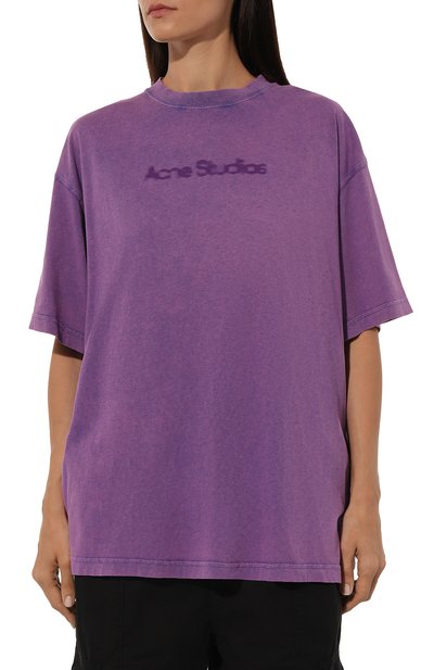 Хлопковая футболка ACNE STUDIOS фиолетового цвета по цене 31250 руб., арт. FN-WN-TSHI000639, фото 3 Хлопковая футболка ACNE STUDIOS, арт. FN-WN-TSHI000639, фото 3