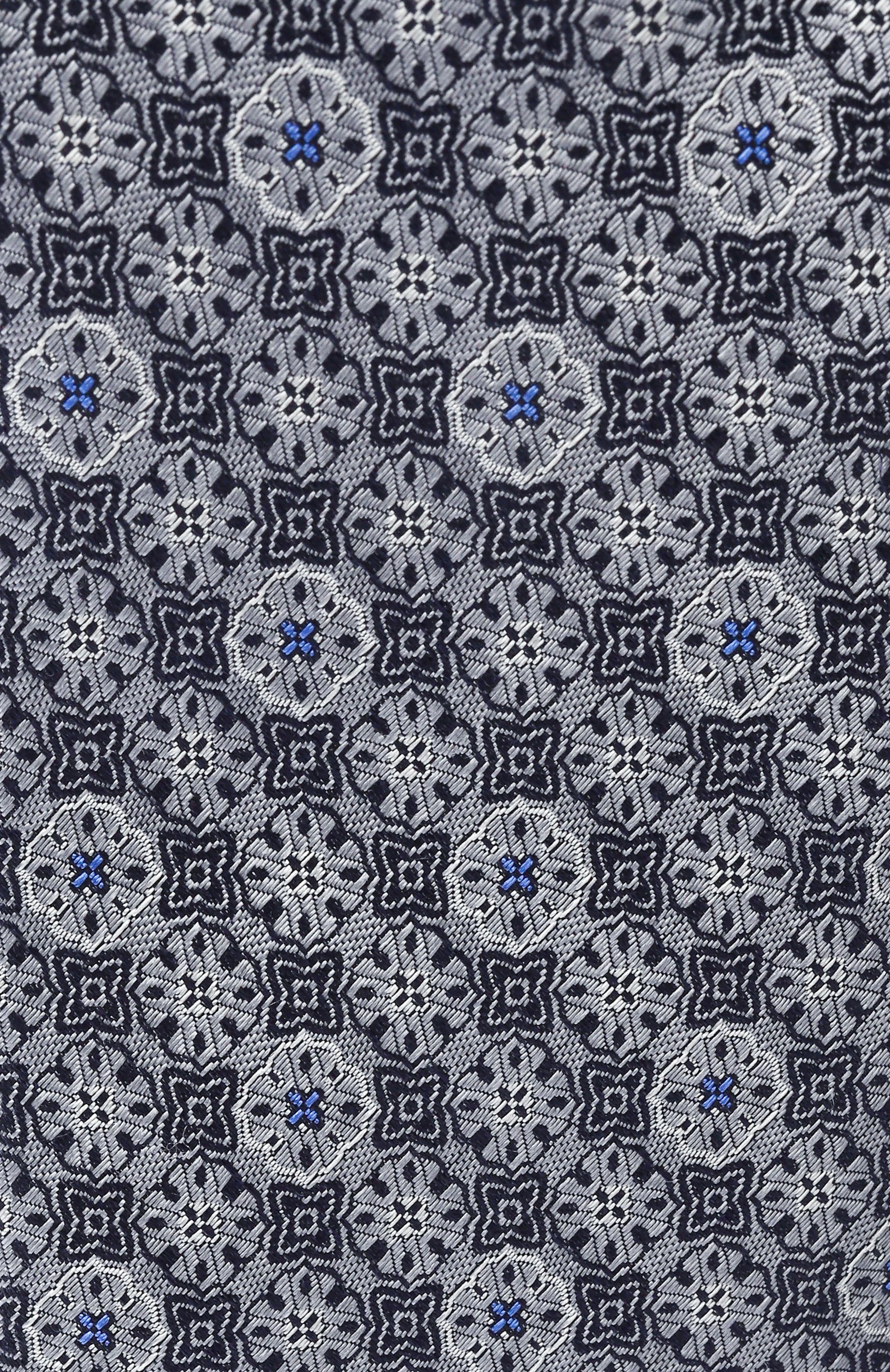 Шелковый галстук CANALI серого цвета по цене 21450 руб., арт. 18/HJ04491, фото 4 Шелковый галстук CANALI, арт. 18/HJ04491, фото 4