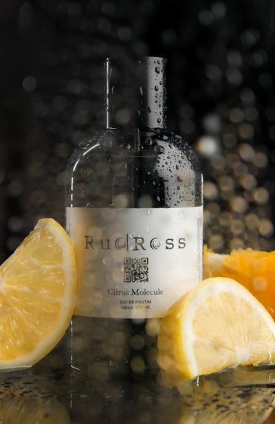 Парфюмерная вода citrus molecule (95ml) RUDROSS бесцветного цвета по цене 12000 руб., арт. 6298809089300, фото 4 Парфюмерная вода citrus molecule (95ml) RUDROSS, арт. 6298809089300, фото 4
