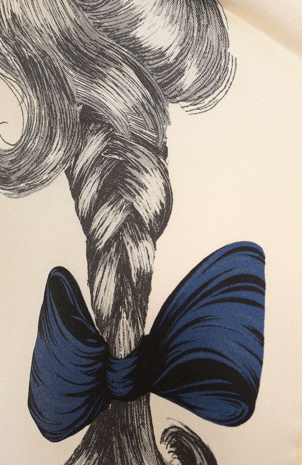 Шелковый платок GIVENCHY кремового цвета по цене 42450 руб., арт. GV1460, фото 3 Шелковый платок GIVENCHY, арт. GV1460, фото 3