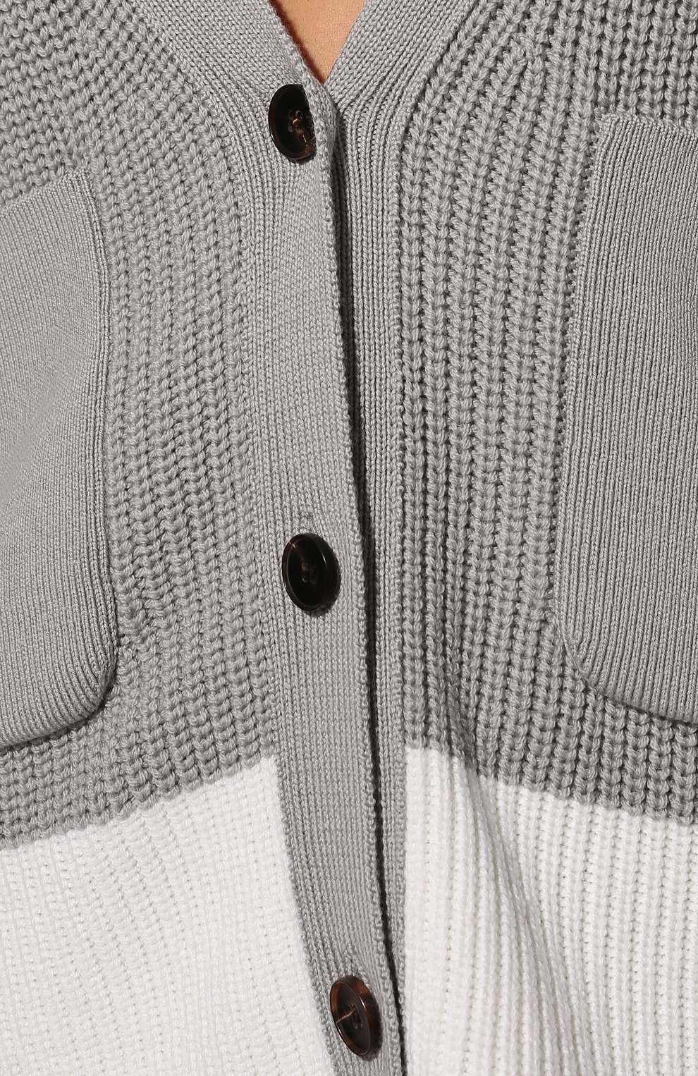 Шерстяной кардиган WINDSOR серого цвета по цене 49950 руб., арт. 52 DP806 10010517, фото 5 Шерстяной кардиган WINDSOR, арт. 52 DP806 10010517, фото 5
