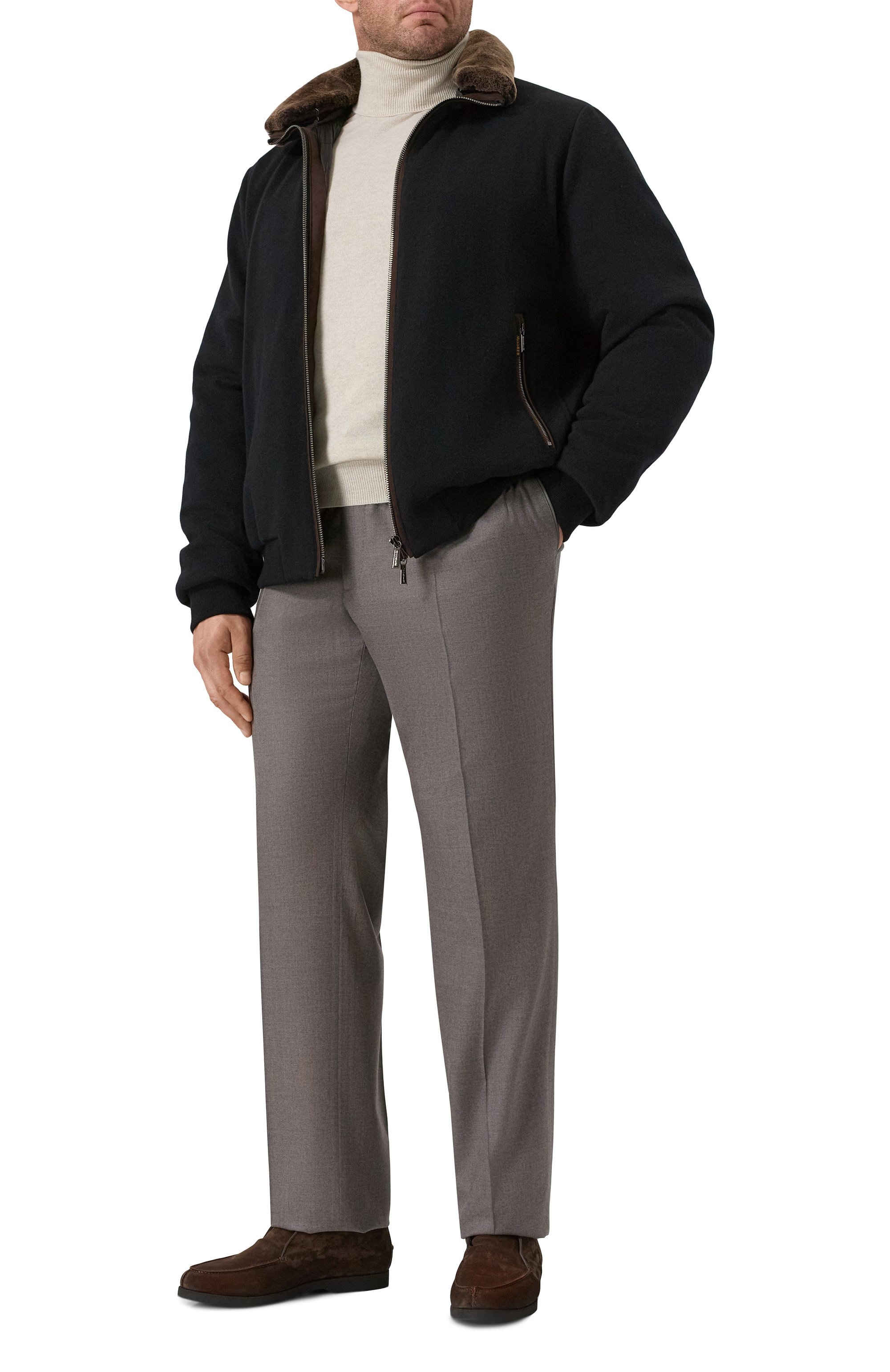 Пуховый бомбер bellati-mrw с отделкой из овчины MOORER черного цвета по цене 299500 руб., арт. BELLATI/MRW, фото 2 Пуховый бомбер bellati-mrw с отделкой из овчины MOORER, арт. BELLATI/MRW, фото 2