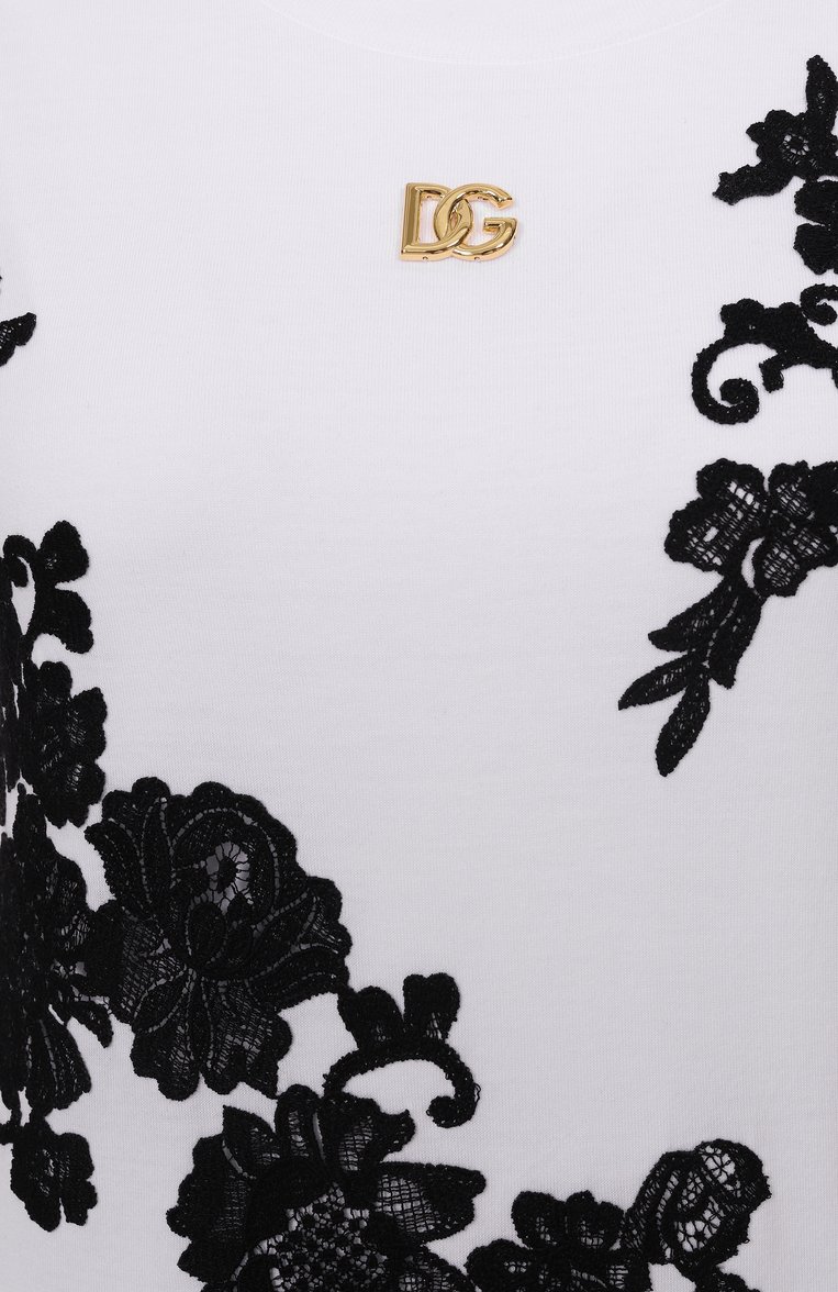 Женская хлопковая футболка DOLCE & GABBANA белого цвета, арт. F8V20T/GDCTI | Фото 6 (Рукава: Короткие; Материал внешний: Хлопок; Длина (для топов): Стандартные; Стили: Кэжуэл; Женское Кросс-КТ: Футболка-одежда; Принт: С принтом; Автоматизация ТО: Проставлено; Размерность: Идёт в размер; Автоматизация состава: Проставлено)