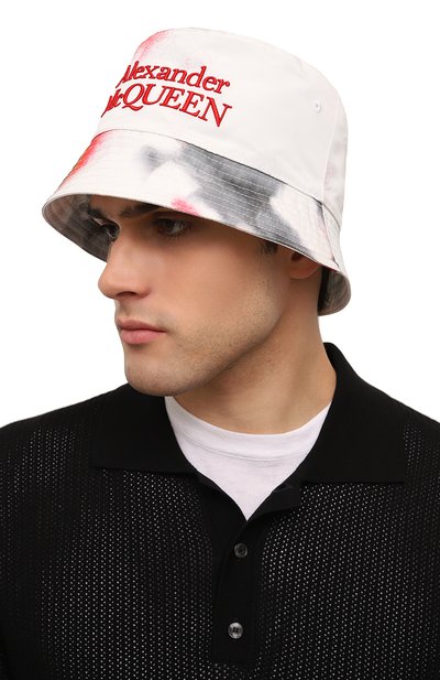 Панама ALEXANDER MCQUEEN разноцветного цвета по цене 46950 руб., арт. 775837/4404Q, фото 2 Панама ALEXANDER MCQUEEN, арт. 775837/4404Q, фото 2