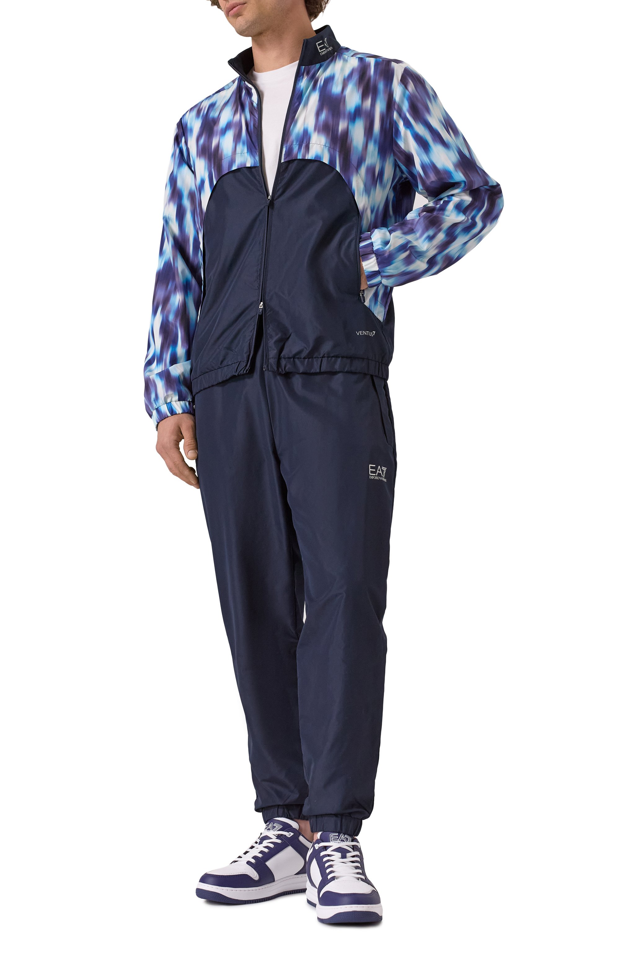 Спортивный костюм EA7 синего цвета по цене 29600 руб., арт. 7M000174/AF12948, фото 1 Спортивный костюм EA7, арт. 7M000174/AF12948, фото 1
