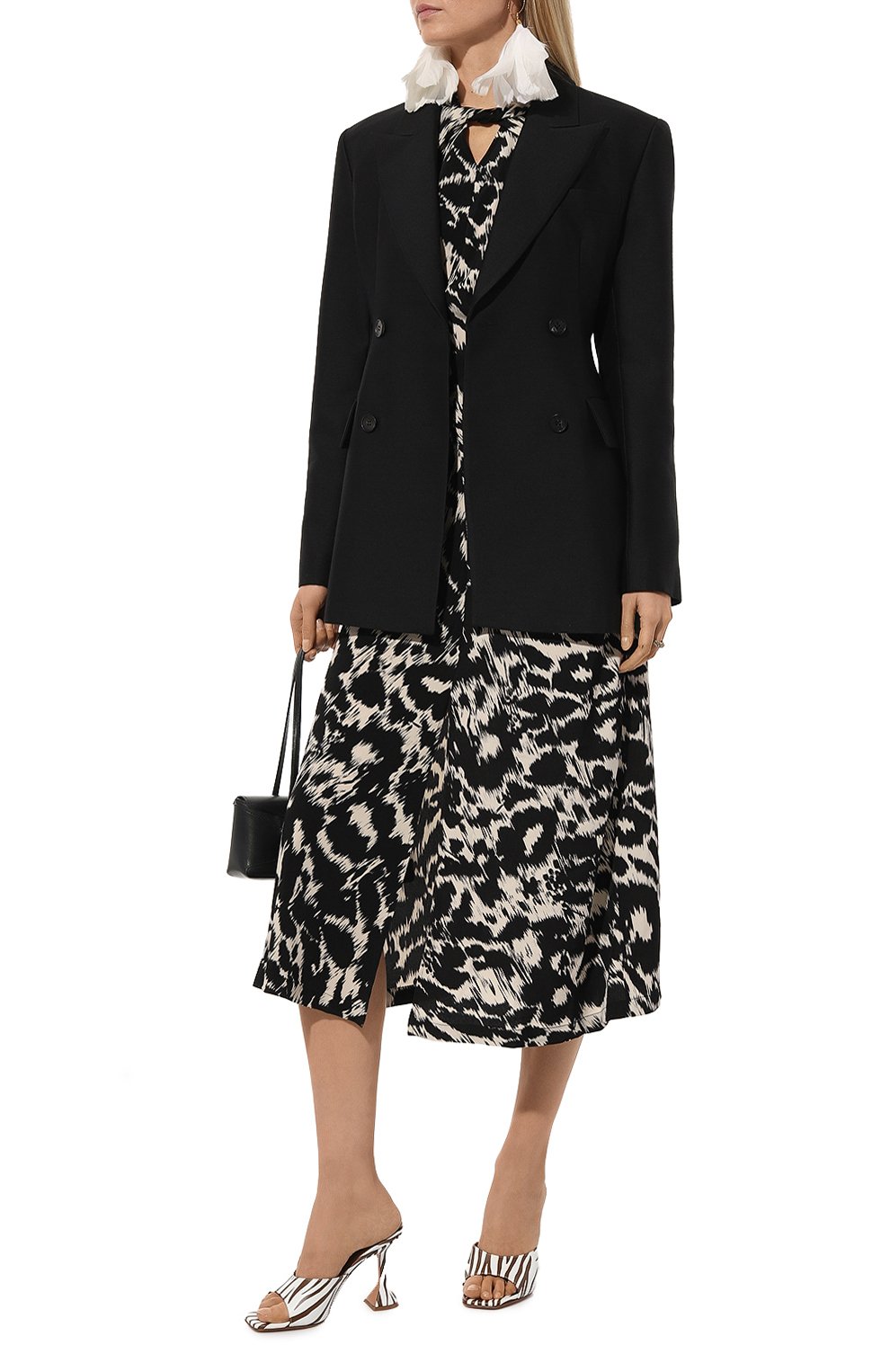 Платье LVIR черно-белого цвета по цене 47900 руб., арт. LV23F-DR01A, фото 2 Платье LVIR, арт. LV23F-DR01A, фото 2