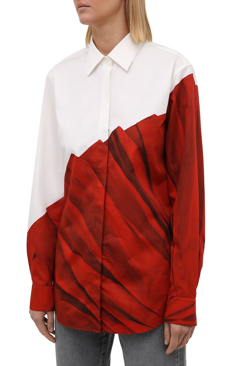 Женская хлопковая рубашка DRIES VAN NOTEN красного цвета, арт. 212-010765-3078 | Фото 3 (Материал внешний: Хлопок; Рукава: Длинные; Длина (для топов): Удлиненные; Стили: Романтичный; Принт: С принтом; Женское Кросс-КТ: Рубашка-одежда)