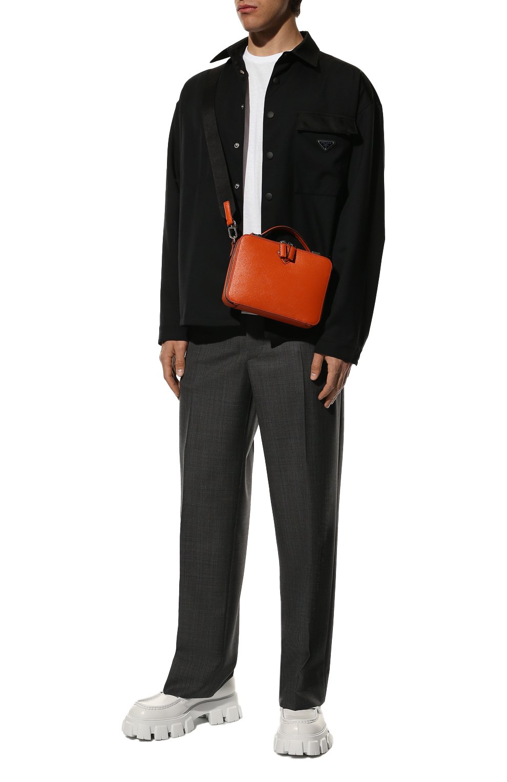 Кожаная сумка PRADA оранжевого цвета по цене 215000 руб., арт. 2VH069-9Z2-F0S73-YMI, фото 7 Кожаная сумка PRADA, арт. 2VH069-9Z2-F0S73-YMI, фото 7