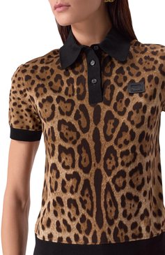 Женское хлопковое поло DOLCE & GABBANA леопардового цвета, арт. F8V33T/HS7KA | Фото 5 (Длина (для топов): Стандартные; Рукава: Короткие; Стили: Гламурный; Материал внешний: Хлопок; Автоматизация состава: Проставлено; Размерность: Идёт в размер; Автоматизация ТО: Проставлено)